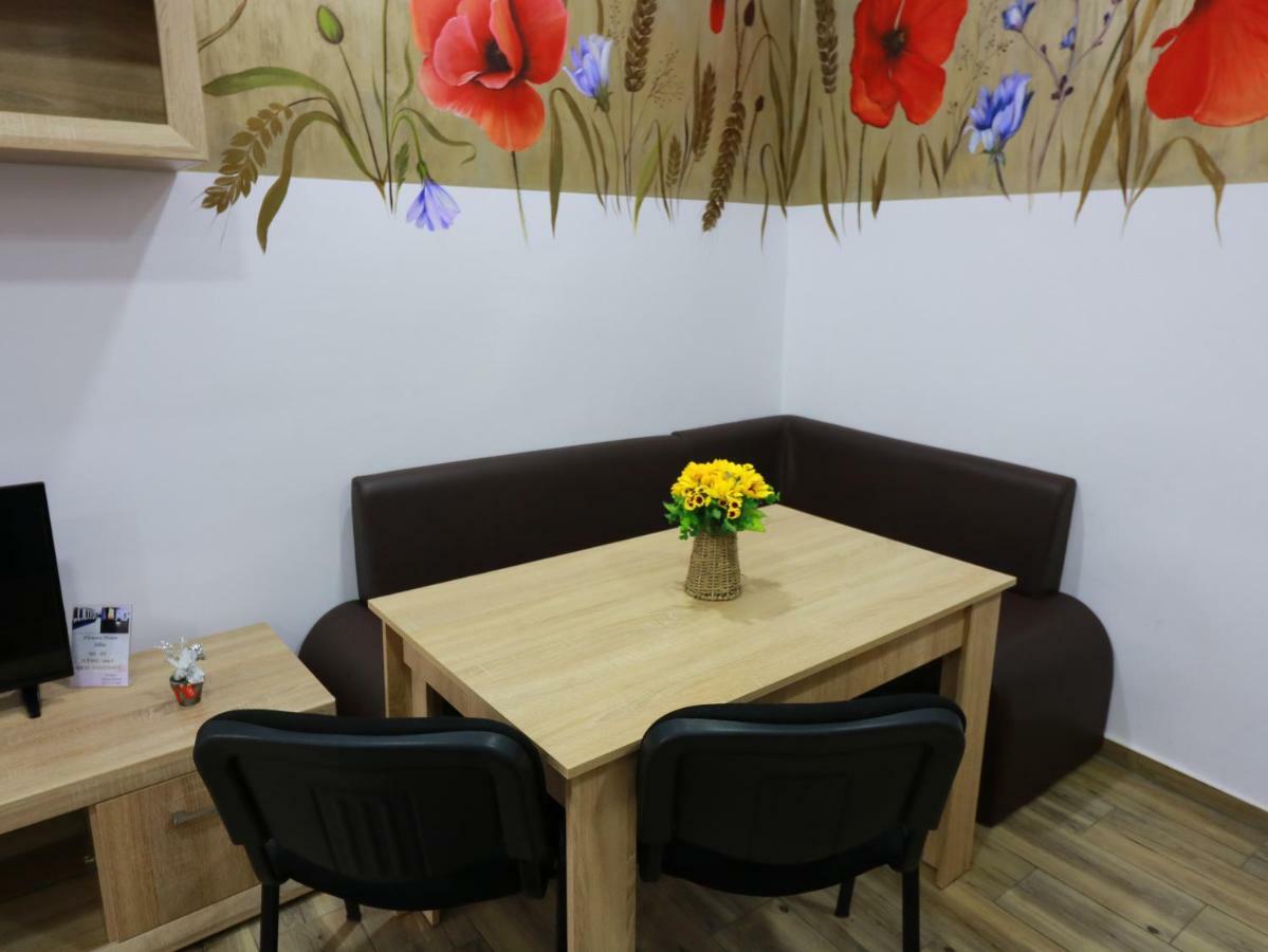 Flowers House シビウ エクステリア 写真